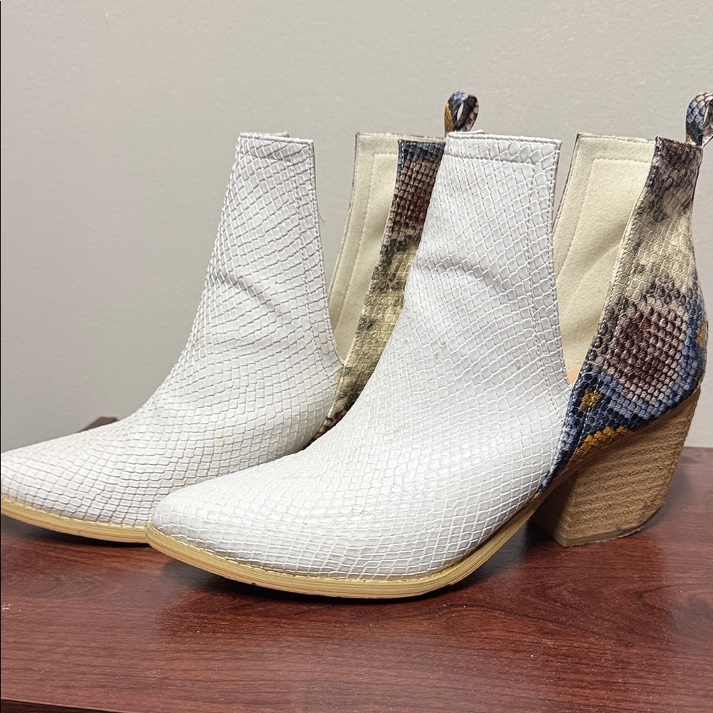 White Textured Chelsea Booties with Snakeskin Heel Detail